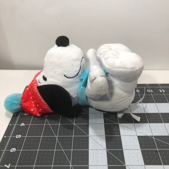 Hallmark Peanuts Snoopy 2022 Christmas Plush Stuffed Animals Santa Hat and Scarf - Picture 9 of 12